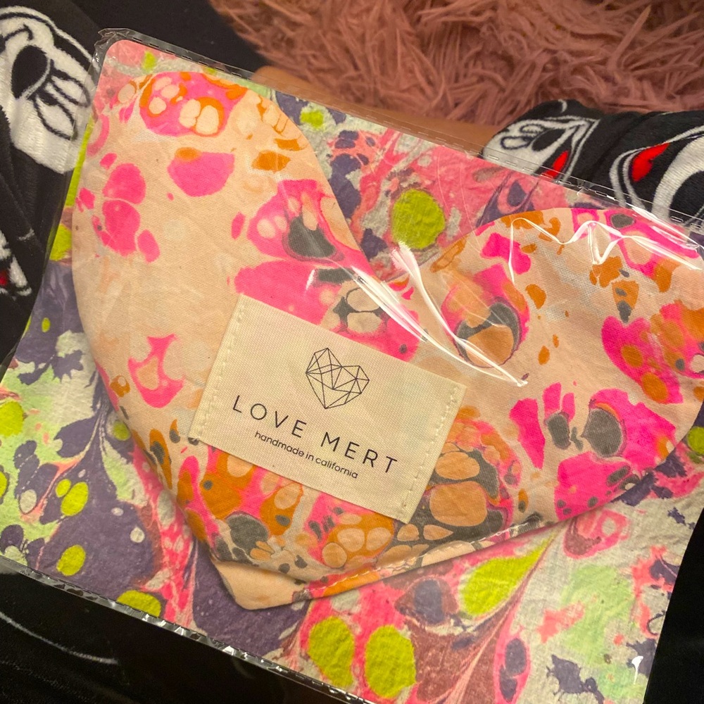 New Love Mert Eye Pillow